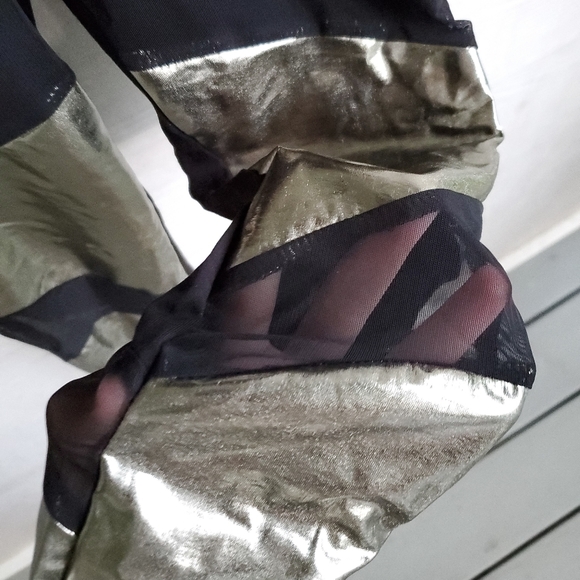 SHEIN Geometric Metallic Mesh Pattern Leggings - Picture 7 of 16